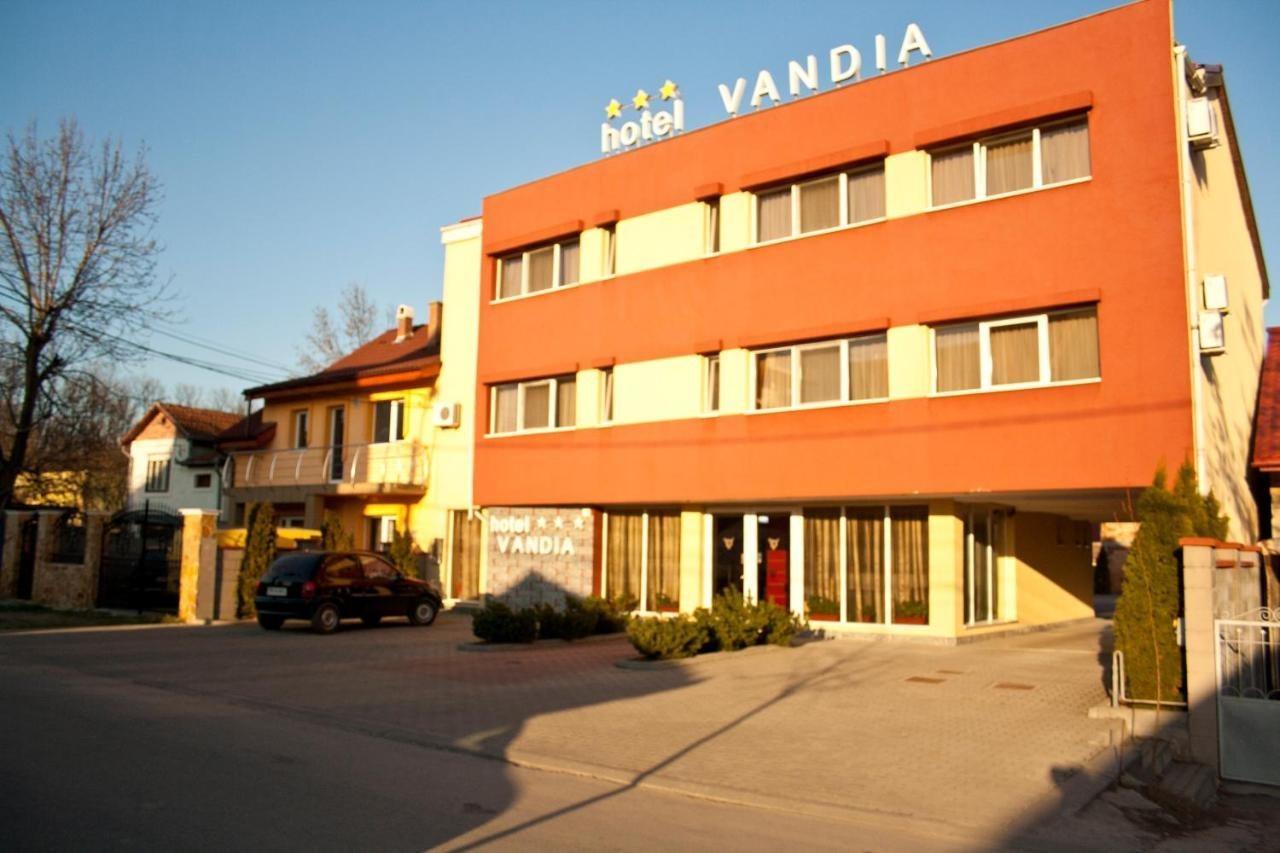 Hotel Vandia Temešvár Exteriér fotografie